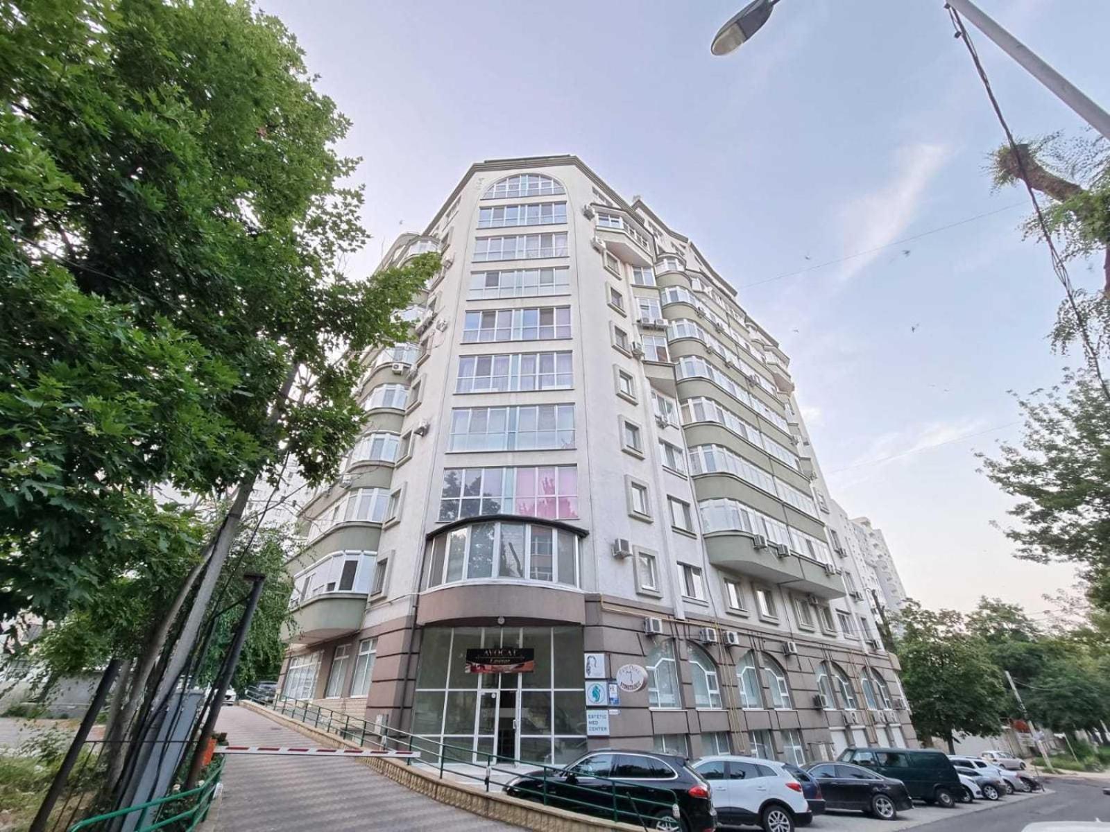 Tolstoi In Chisinau Close To Stefan Cel Mare Ngoại thất bức ảnh